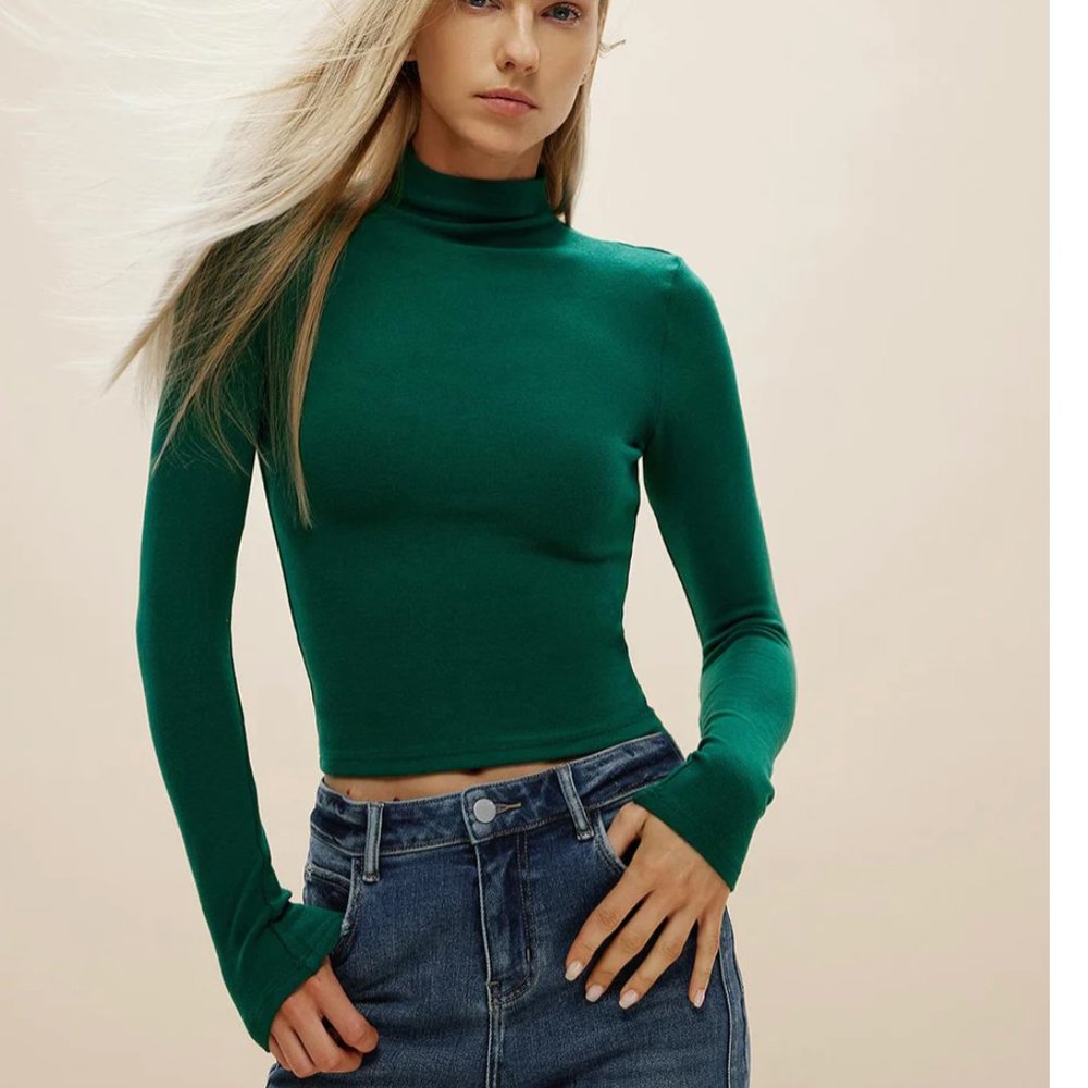NWT NavyThermal Brushed Mock Neck Crop Top - Picture 3 of 4